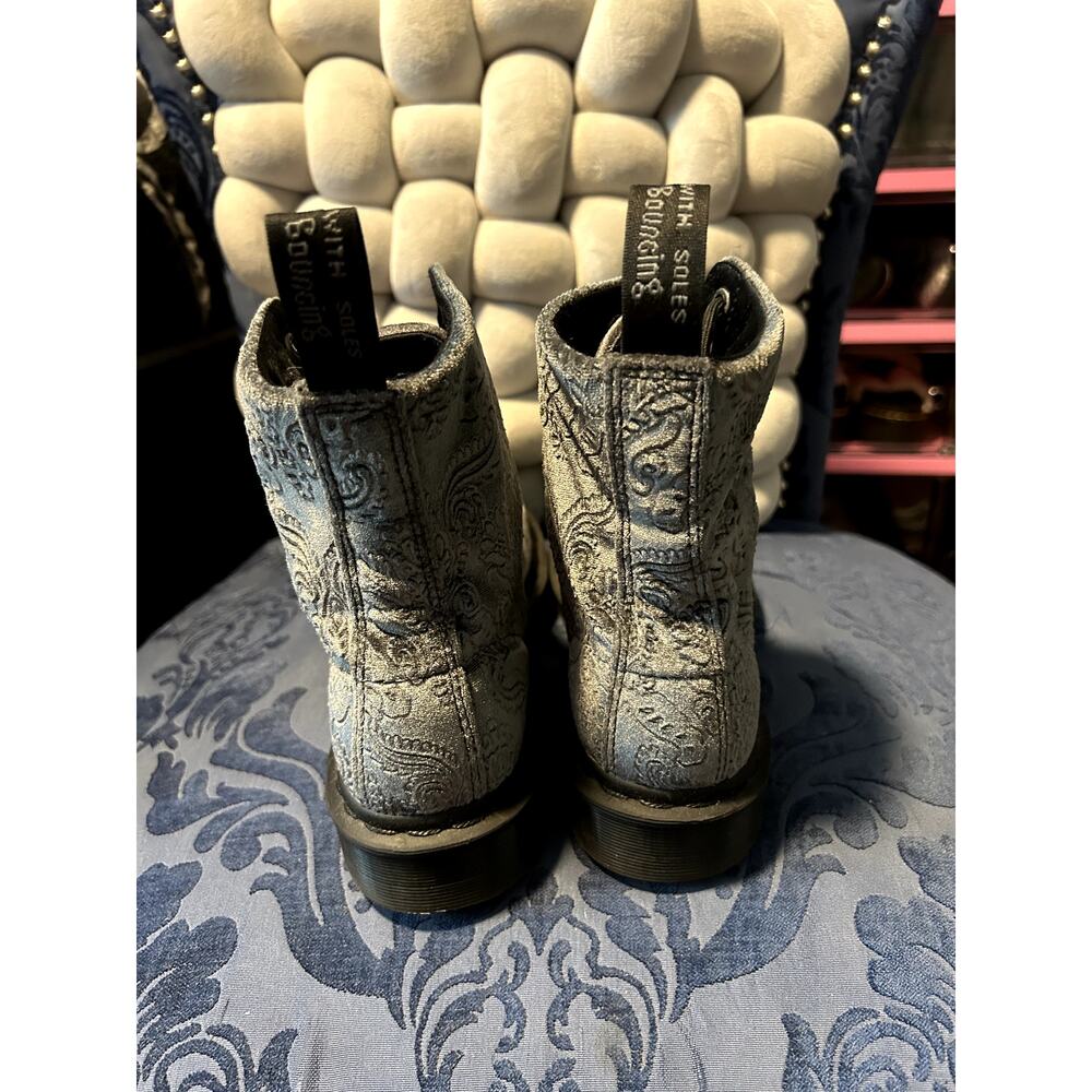 Dr Martens 1460 Grey Velvet Brocade size 7/EU 38 - Picture 5 of 7